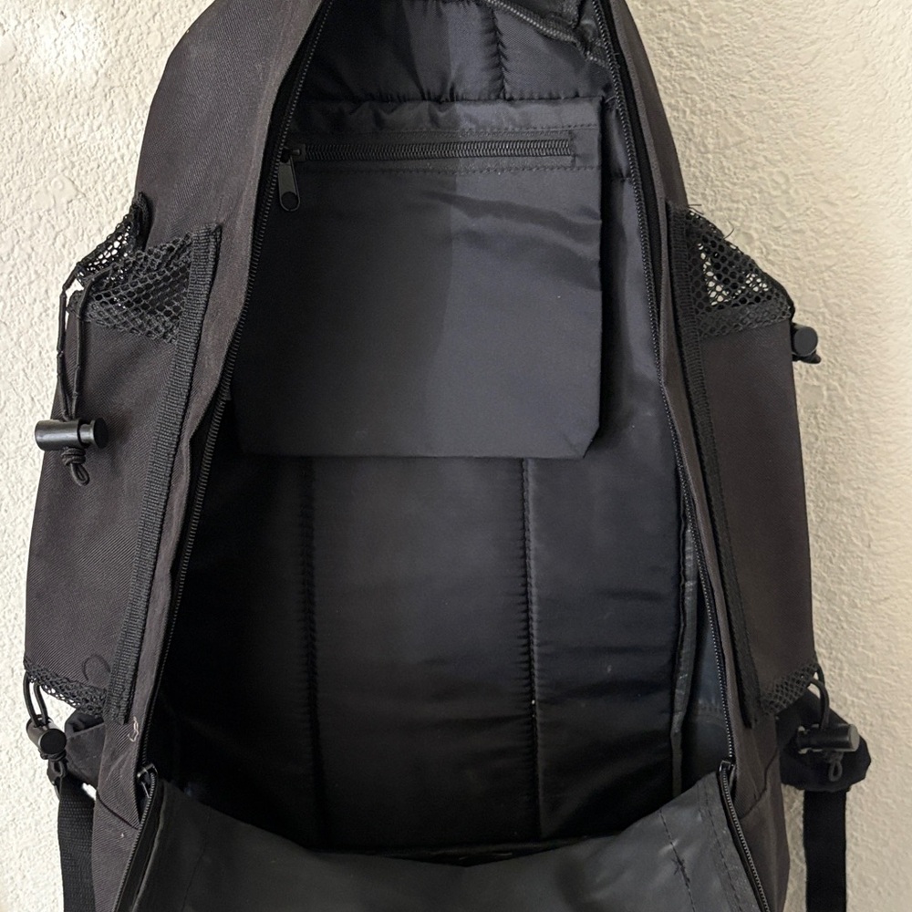 Augusta Sportswear Black Backpack - Picture 5 of 8
